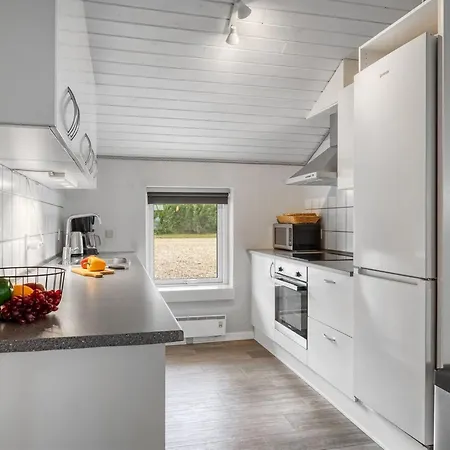 Nandolf - 200m To The Fjord By Interhome *